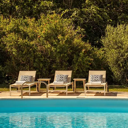 Paradise Art Hotel Andros Town