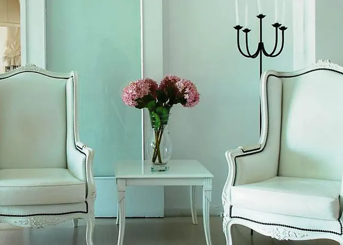 Szálloda Paradise Art 4*