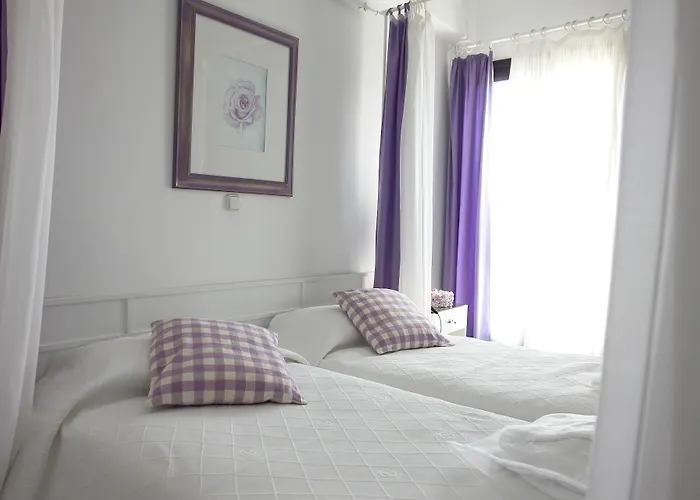 Paradise Art Hotel Ándros